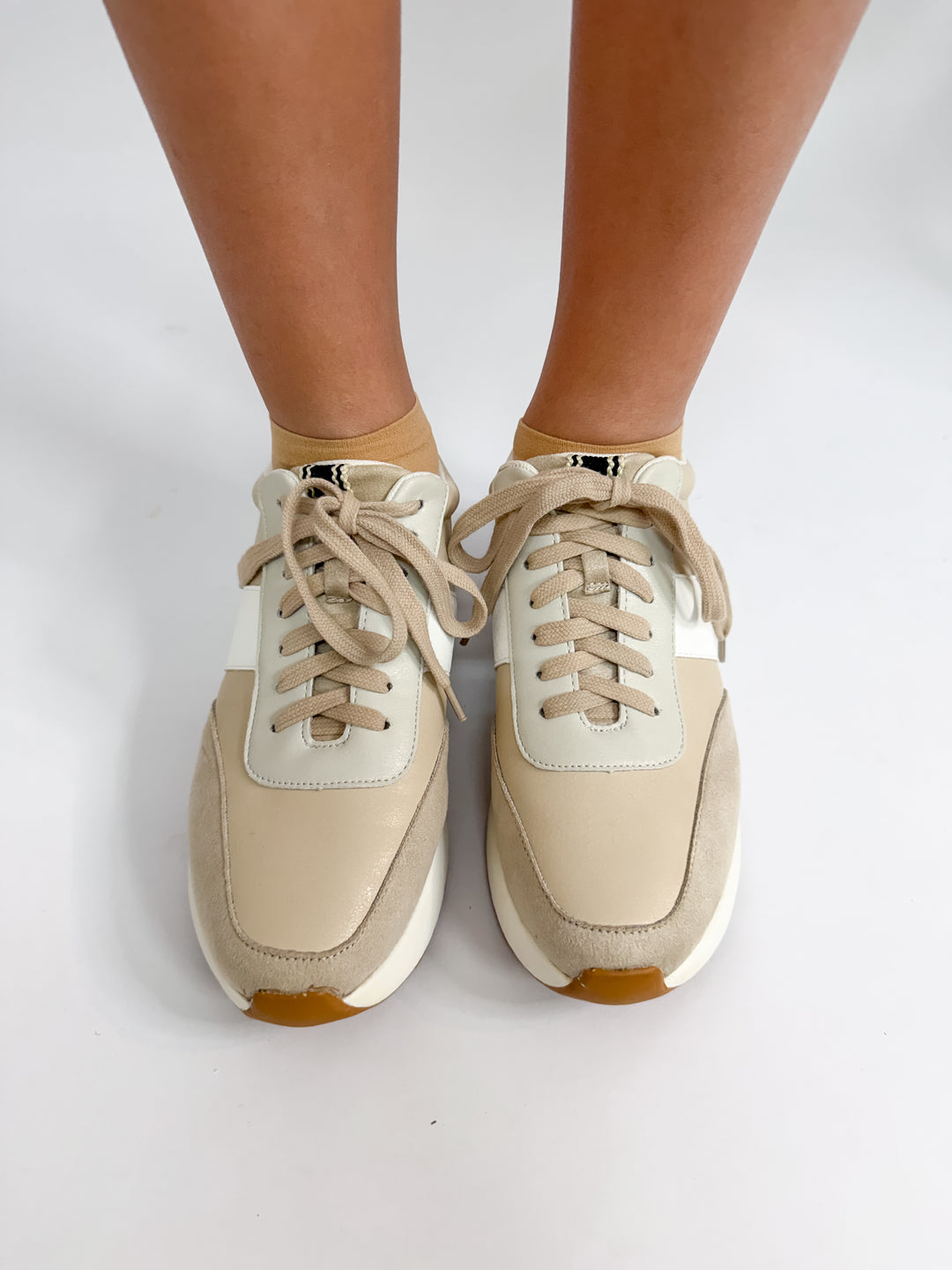 Serafina Beige Sneakers