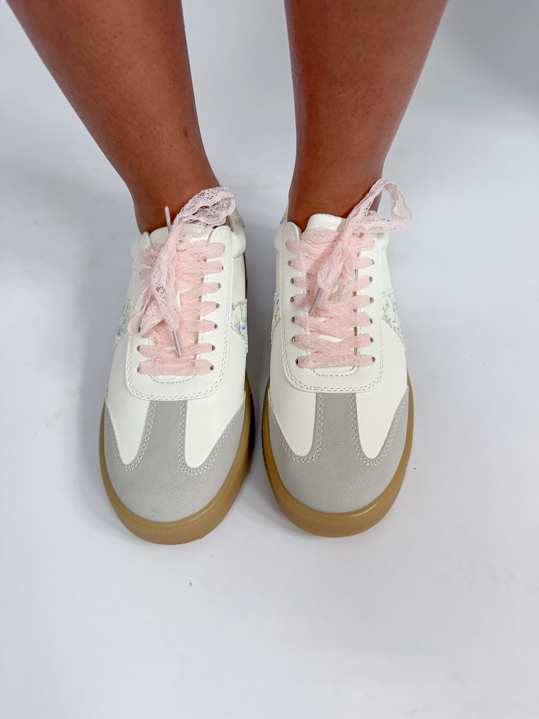 MIA Axel White Floral Print Tennis Shoes