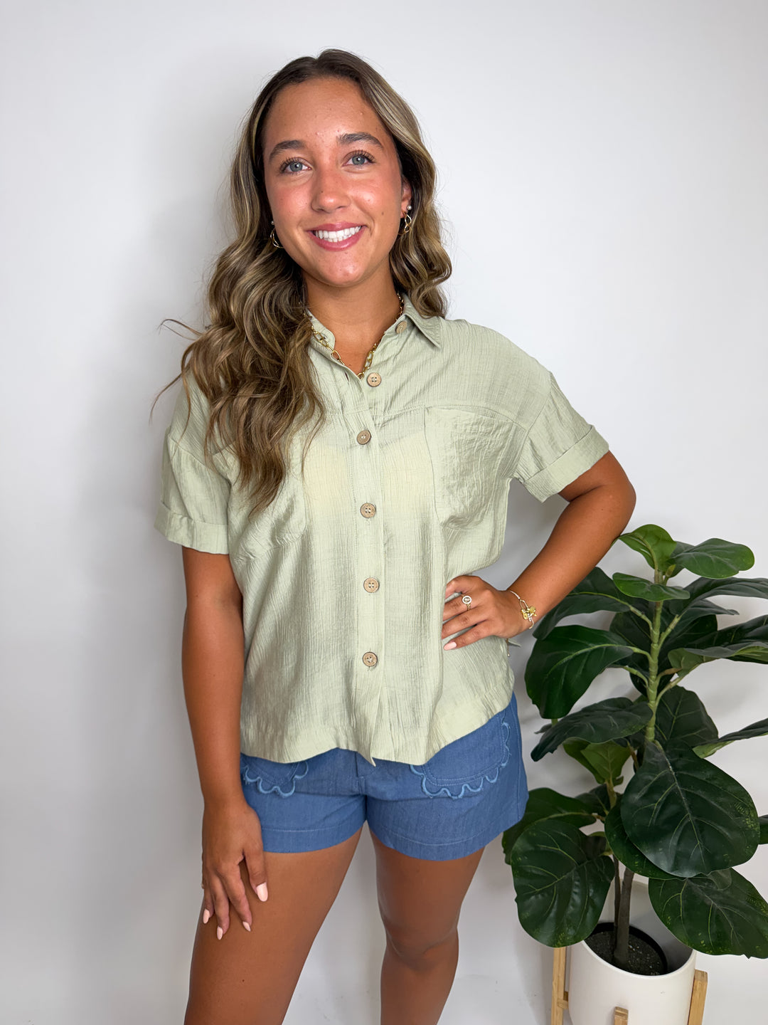 Textured Collared Button Down Cuff Sleeve Top