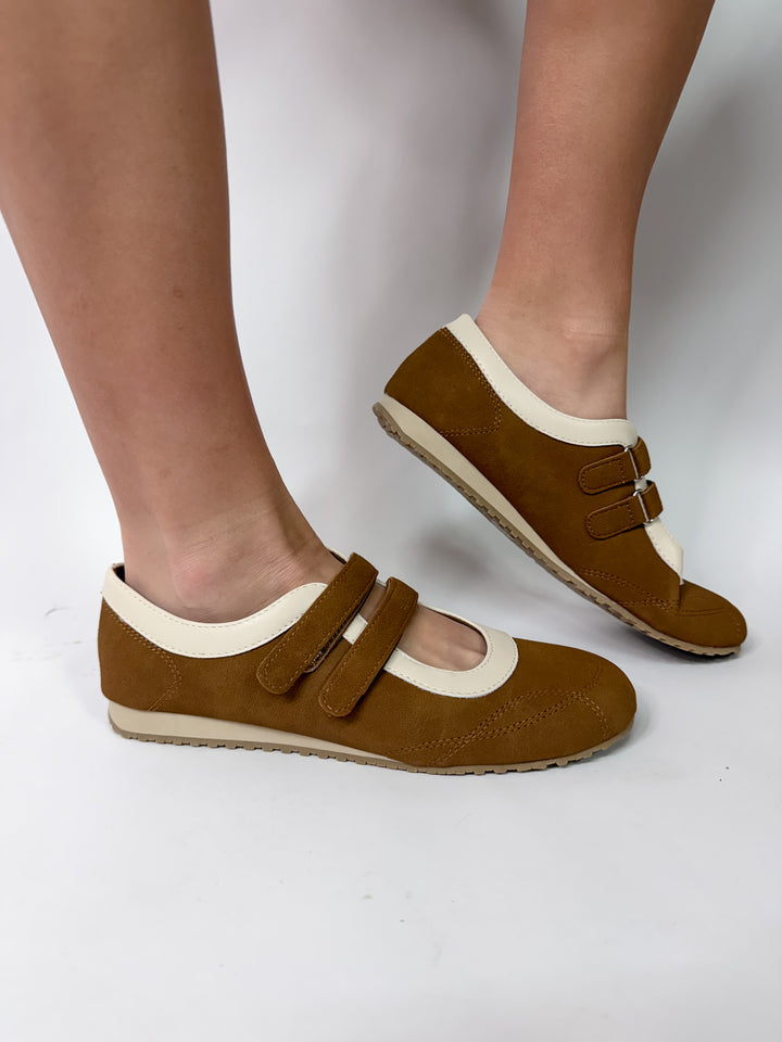Mixed Cognac Mary Janes