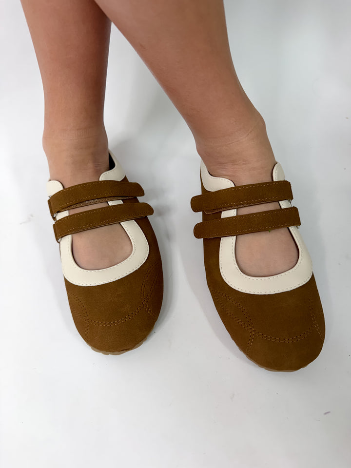 Mixed Cognac Mary Janes