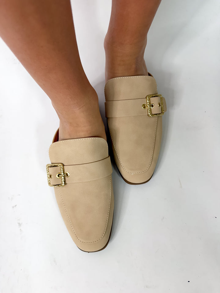 Elvira Beige Flats