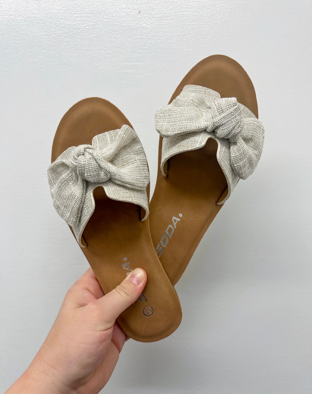 Road Linen Bow Sandals