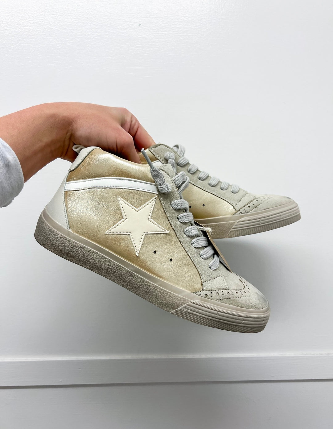 Paulina Gold Sneakers