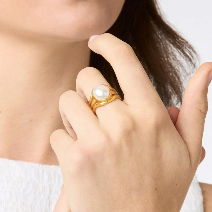 Julie Vos Wave Stone Ring